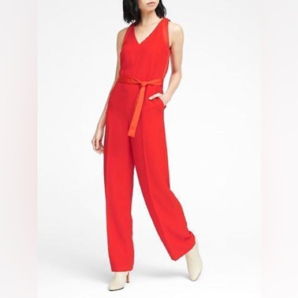 BANANA REPUBLIC V Neck Tie Waist Jumpsuit